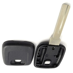 Volvo NE-40 / NE66 Transponder Key Shell - Cut From Image/Code